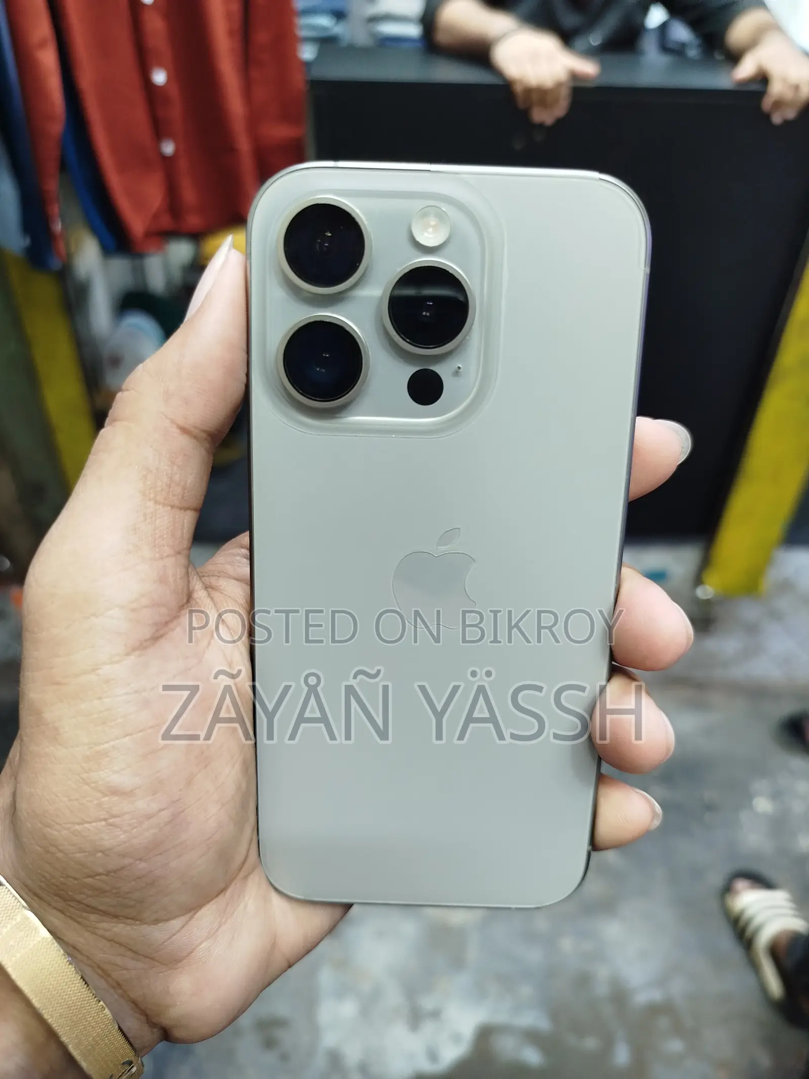 Apple iPhone 15 Pro 128 GB Gray