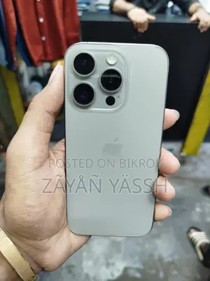 Apple iPhone 15 Pro 128 GB Gray