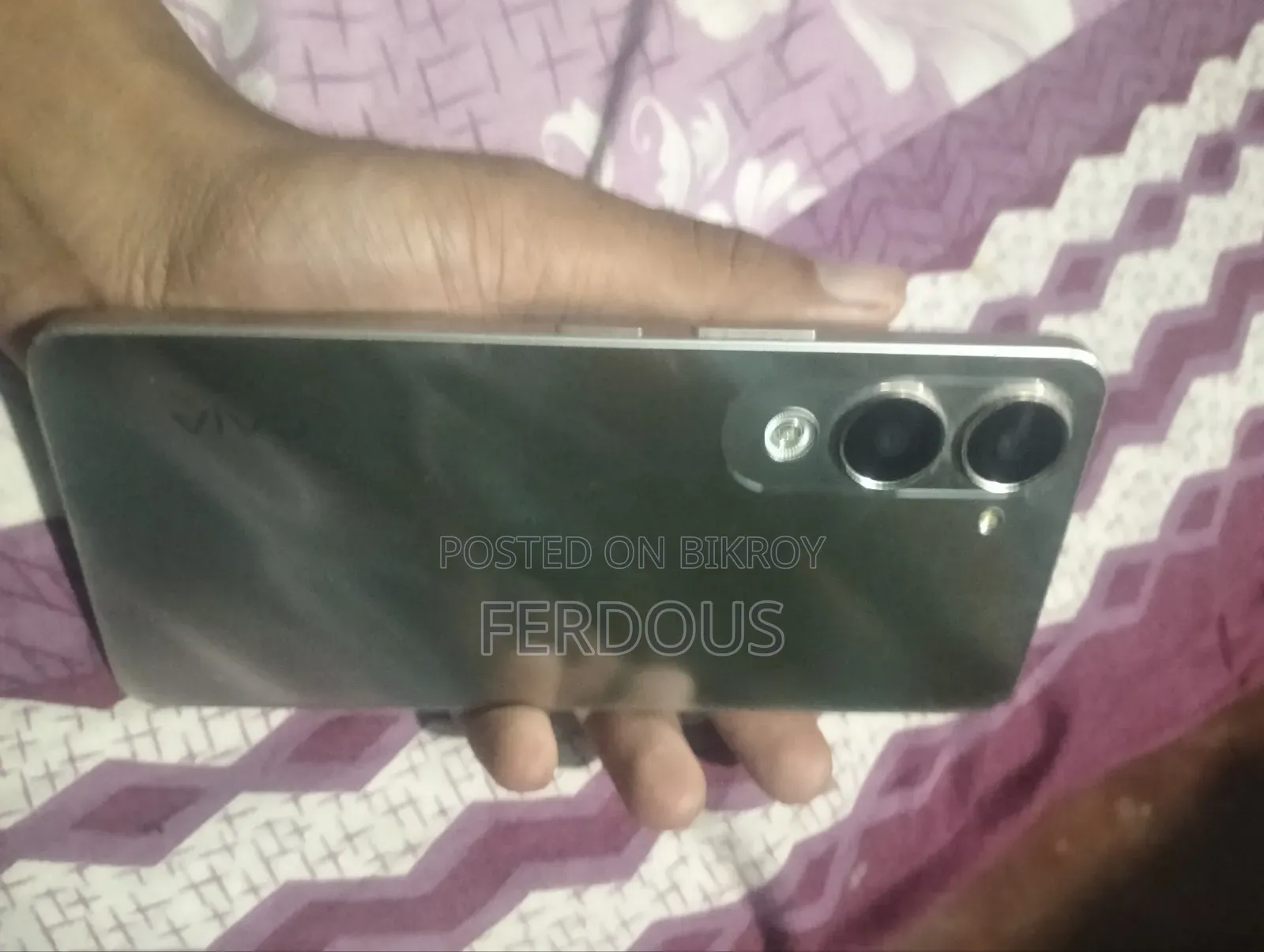 Vivo Y04 128 GB Pink