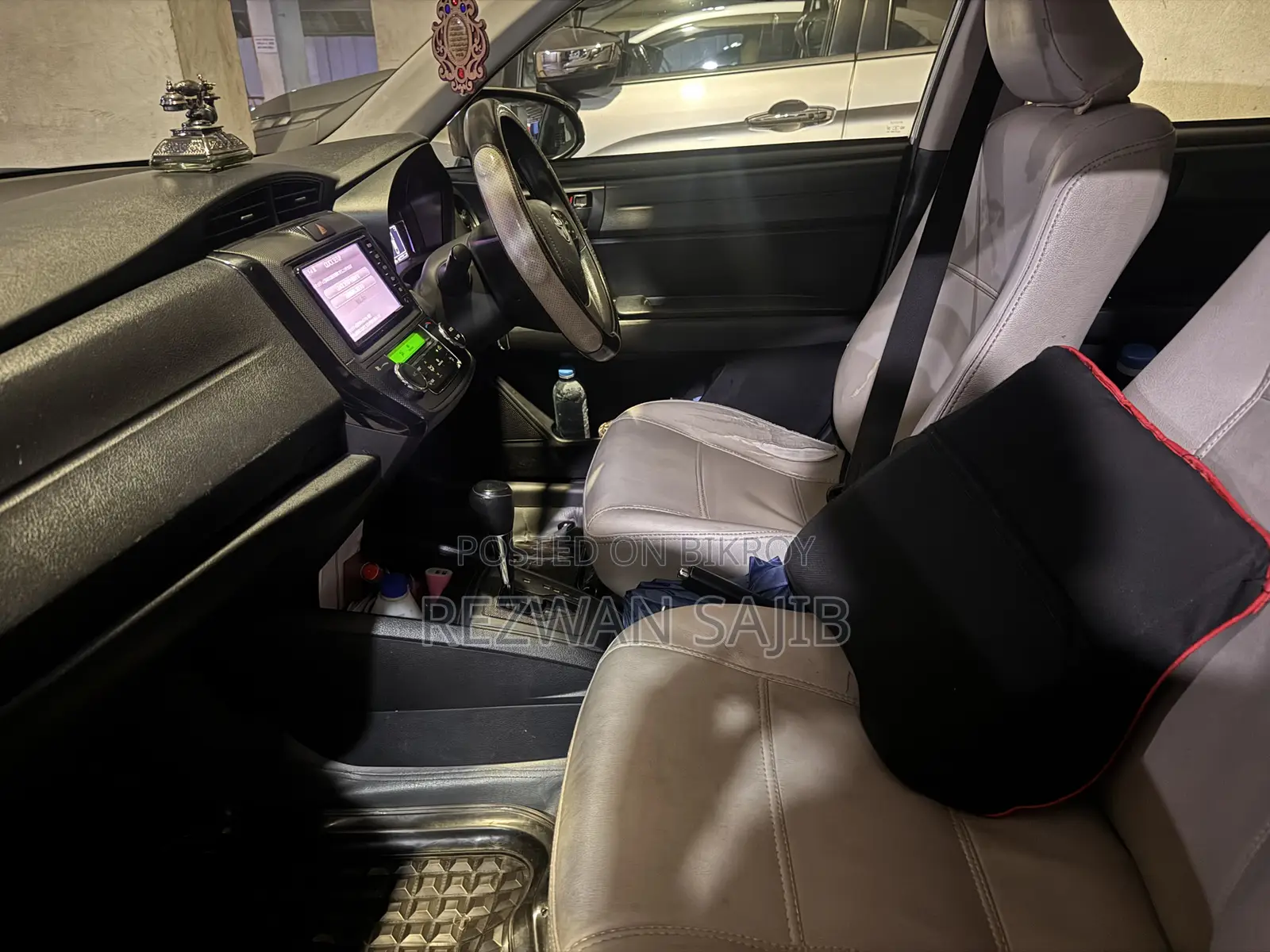 Toyota Axio 1.5 Hybrid 2WD 2016 Silver
