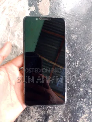 অপ্পো এফ৫ ৩২ জিবি কালো