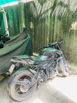 Bajaj Pulsar N160 2023 Black