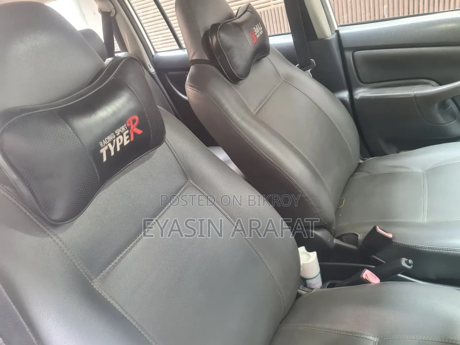 Toyota Probox ২০০৪ সাদা