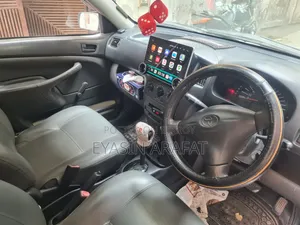 Toyota Probox ২০০৪ সাদা