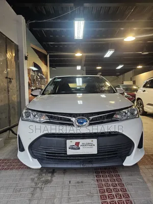 Toyota Axio 2021 White