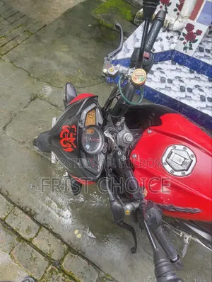 Bajaj Pulsar NS 160 2018 Red