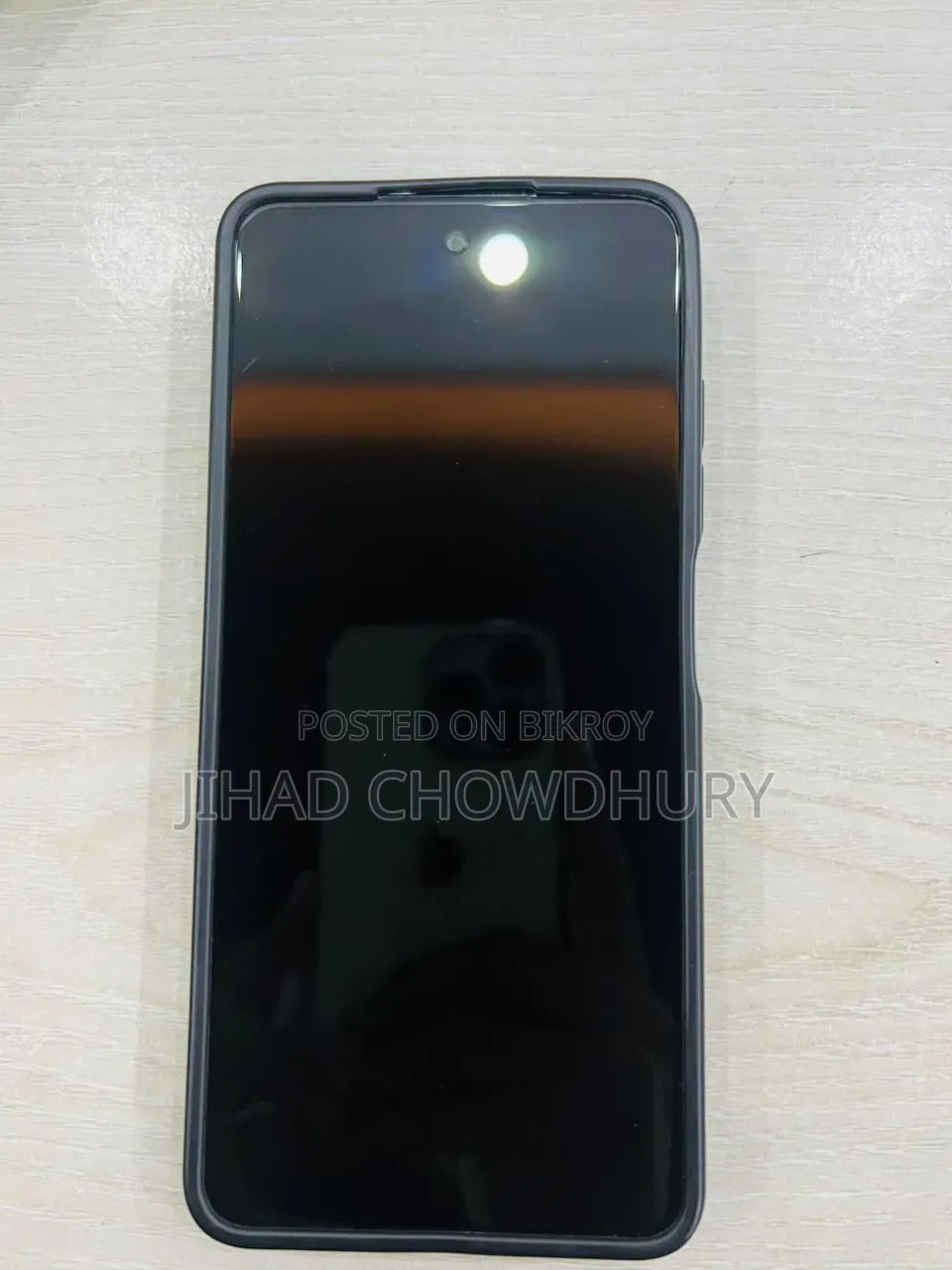 টেকনো স্পার্ক ২০সি ১২৮ জিবি হোয়াইট