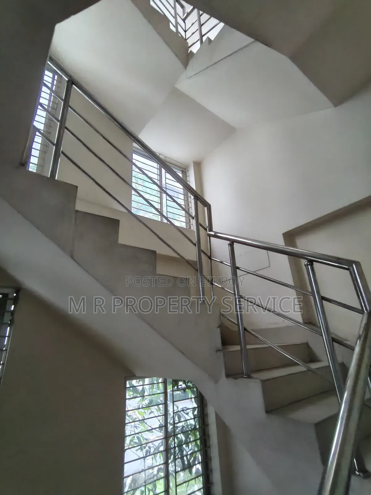 20-Bedroom House in Uttara for rent