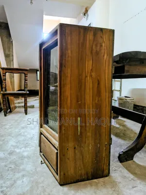 Showcase (Original Segun Wood)