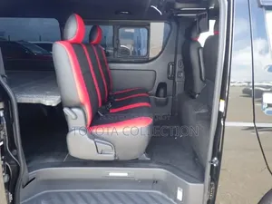 Toyota HiAce 2021 Black