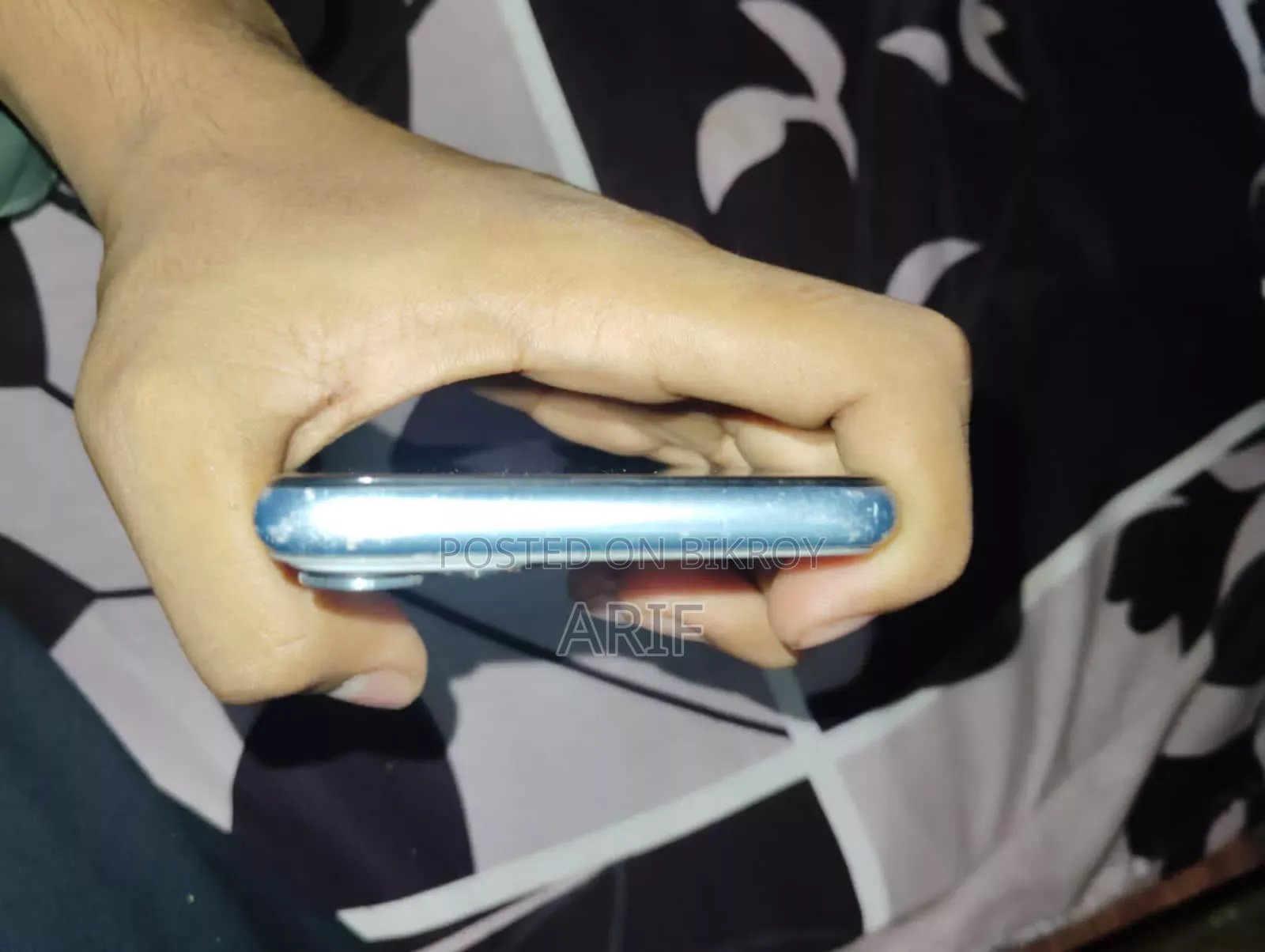 অ্যাপল আইফোন এক্সআর ২৫৬ জিবি সাদা