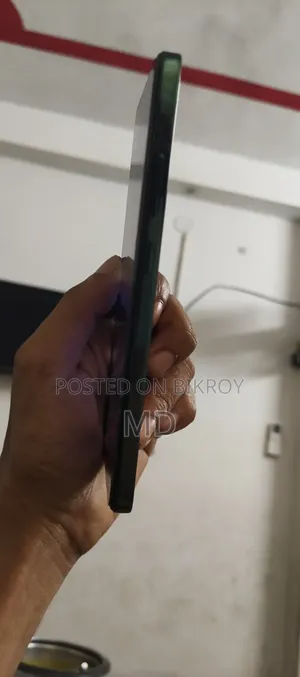অপ্পো রেনো১২ ২৫৬ জিবি গ্রিন