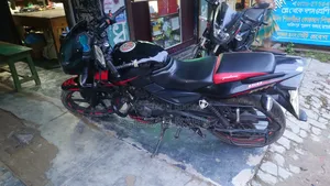 বাজাজ পালসার ১৫০ ২০২০ কালো