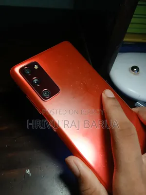 স্যামসাং গ্যালাক্সি এস২০ এফই ১২৮ জিবি রেড