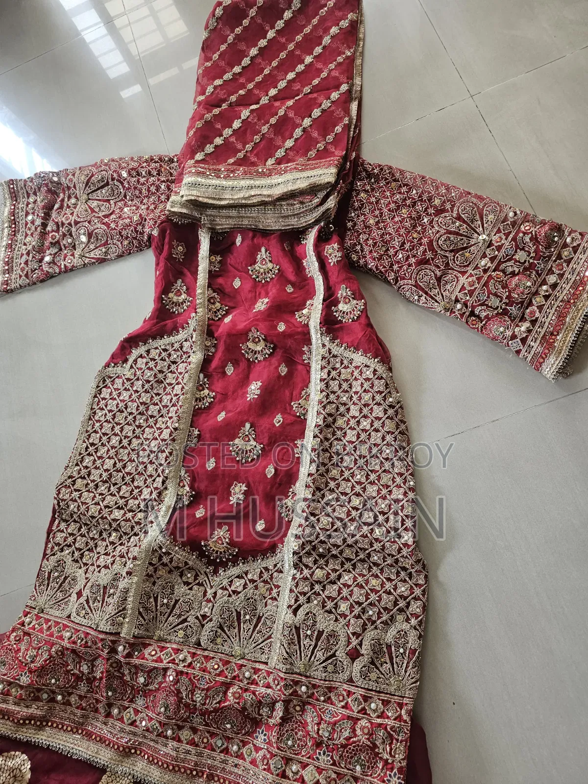 Decorative Red Wedding Dress
