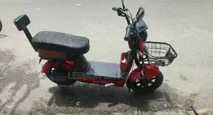 মোটরসাইকেল ২০২৫ রেড