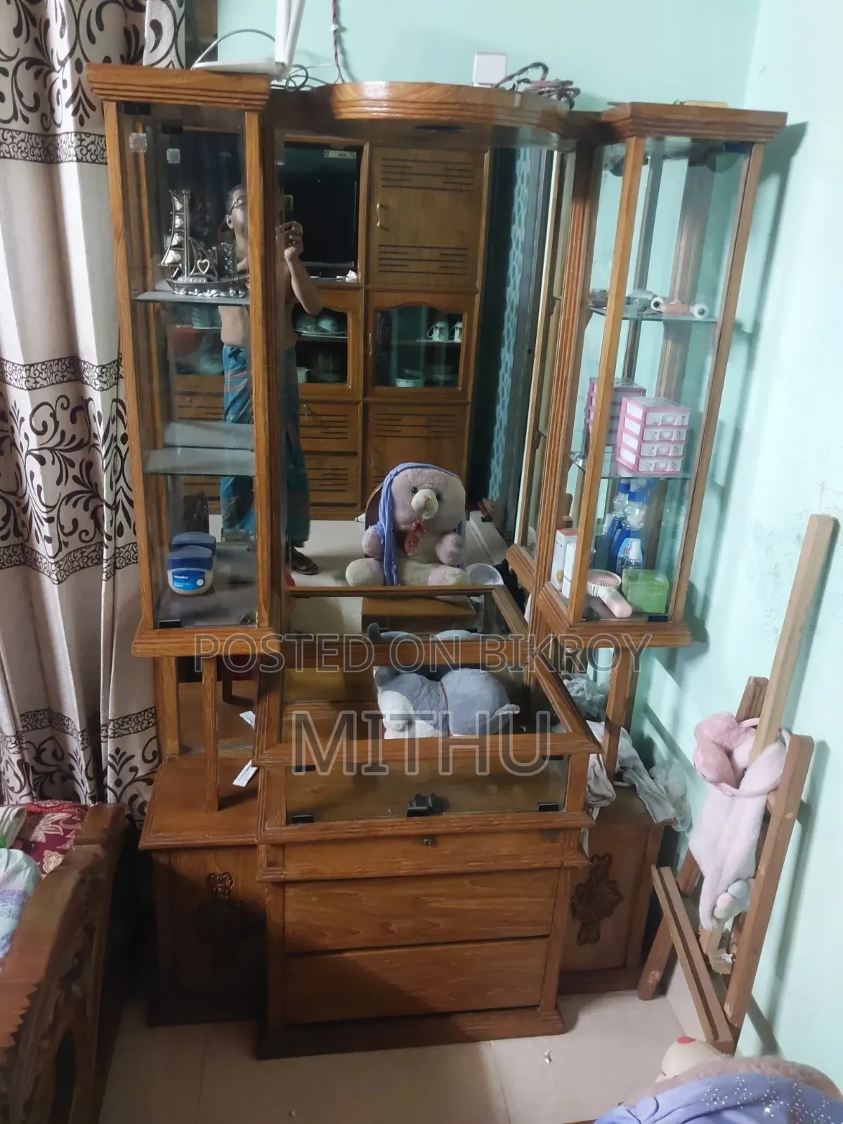 Dressing Table (Shegun Kat)