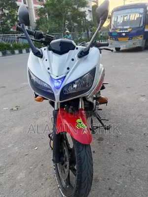Yamaha 2015 White