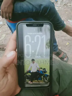 অ্যাপল আইফোন ১১ ১২৮ জিবি সাদা