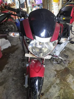 TVS Apache 180 RTR 2003 Red