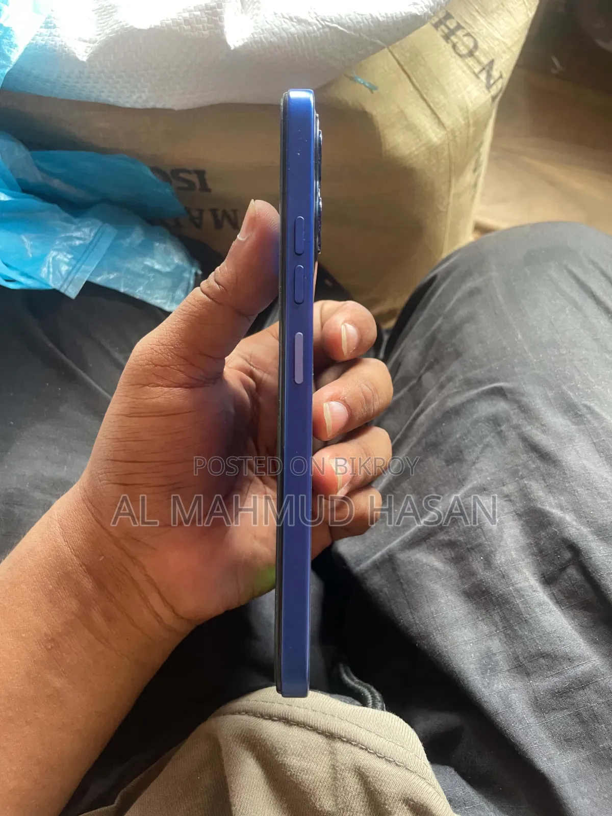 টেকনো স্পার্ক ৫০ ১২৮ জিবি নীল