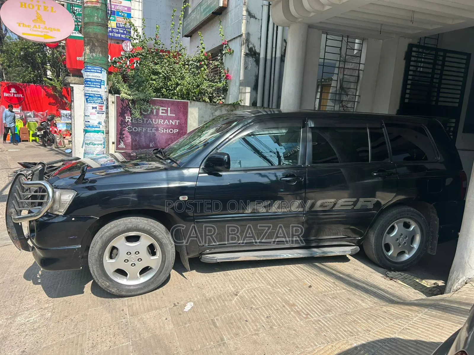 Toyota Kluger 2004 Black