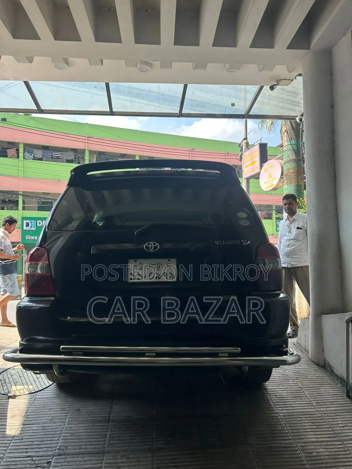 Toyota Kluger 2004 Black