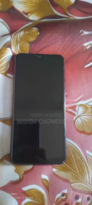 Vivo Y11 32 GB Red