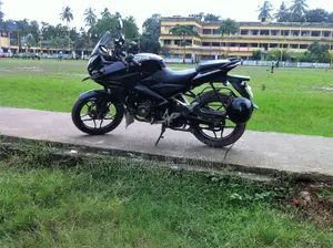 বাজাজ পালসার ১৫০ ২০১৭ কালো