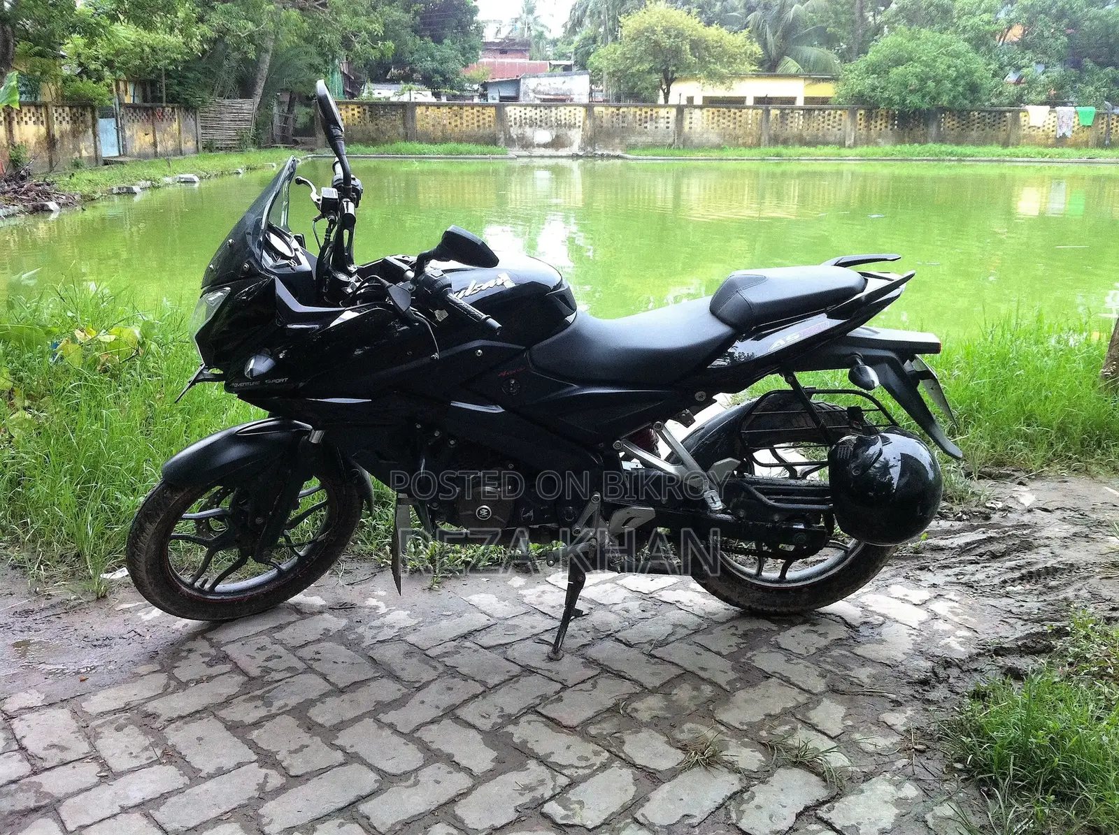 বাজাজ পালসার ১৫০ ২০১৭ কালো