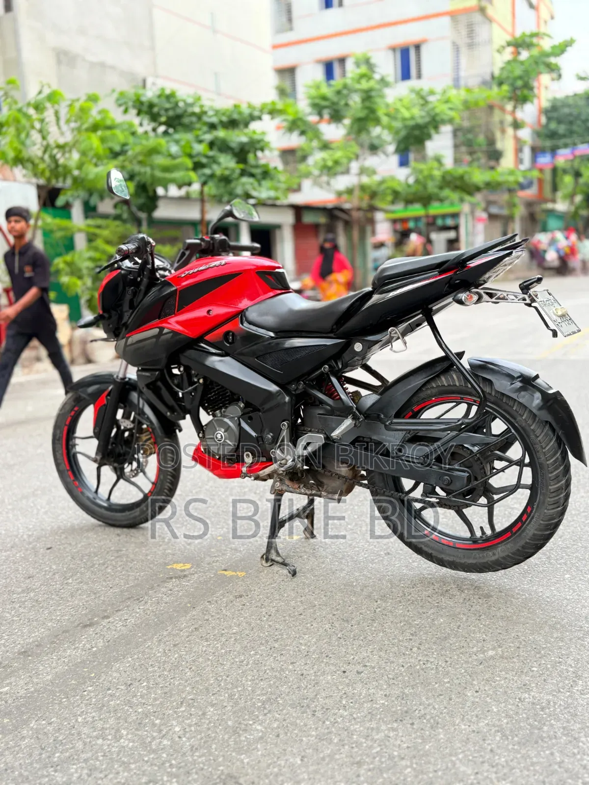 Bajaj Pulsar NS 160 2018 Red