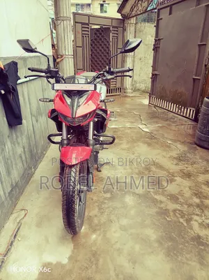 Hero Xtreme 125R 2025 Red