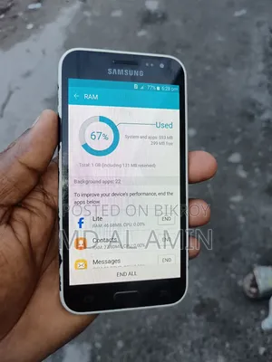 Samsung Galaxy J2 8 GB Black
