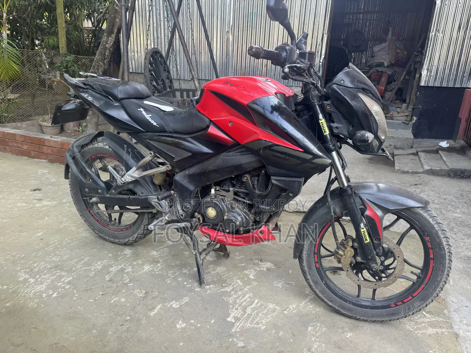 Bajaj Pulsar NS 160 2018 Red