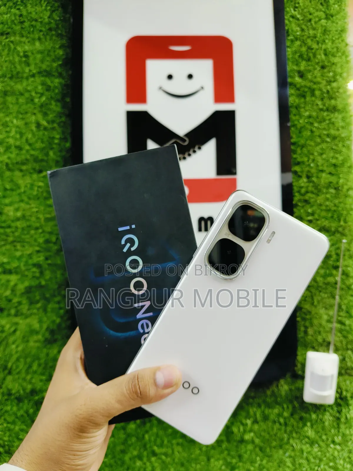 Vivo iQOO Neo10 256 GB White