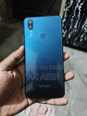 Vivo Y11 32 GB Blue