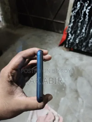 Vivo Y11 32 GB Blue