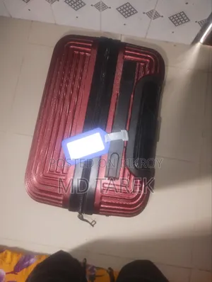 ট্রলি ব্যাগ বা লাগিজ