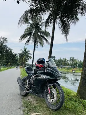 সুজুকি জিএসএক্স-আর১৫০ ২০২৩ সবুজ