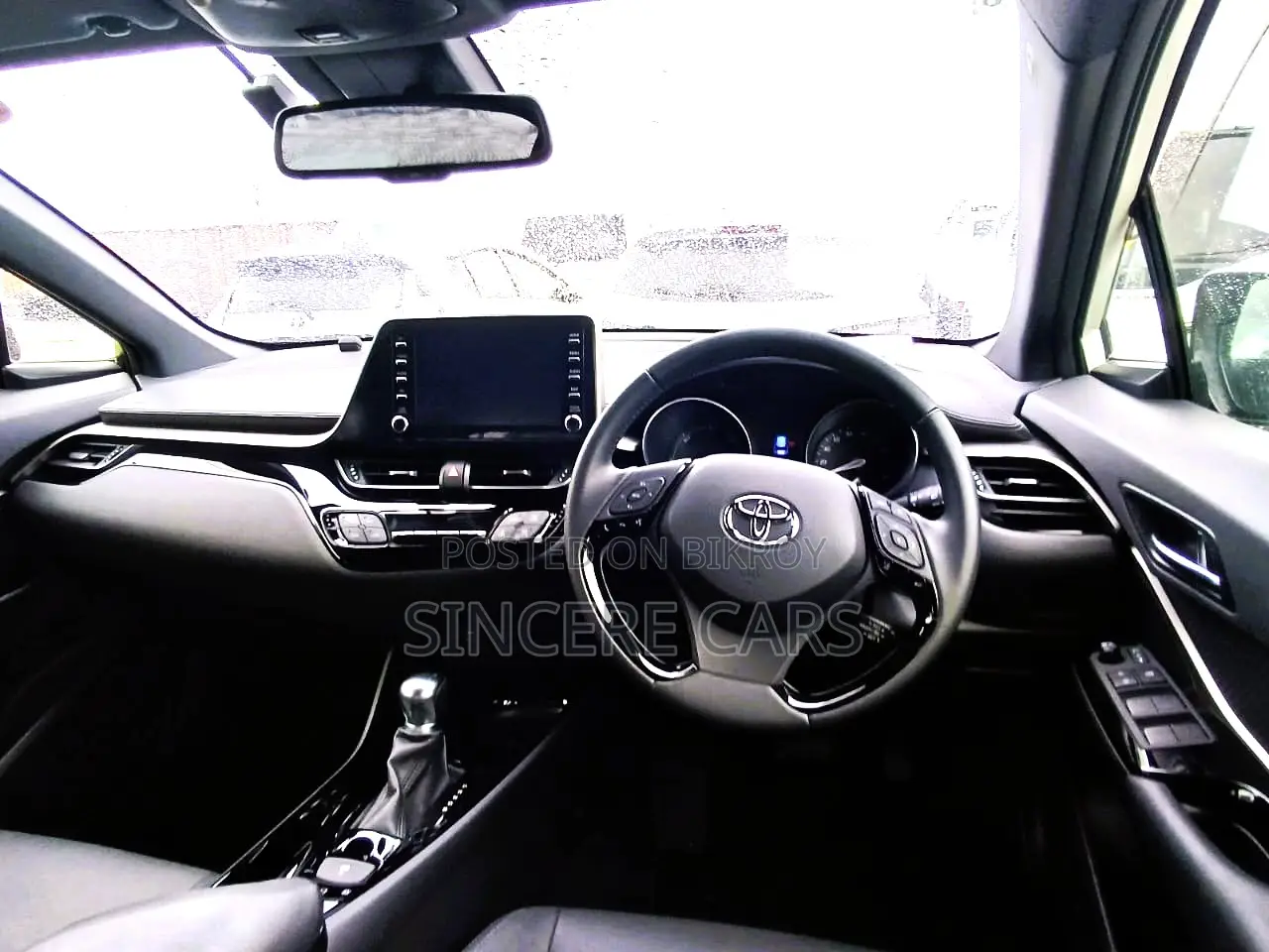 Toyota C-HR 2021 Pearl