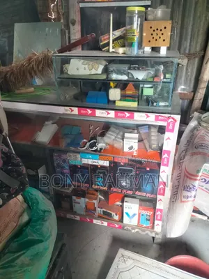 মোবাইল ডিসপ্লে শোকেস