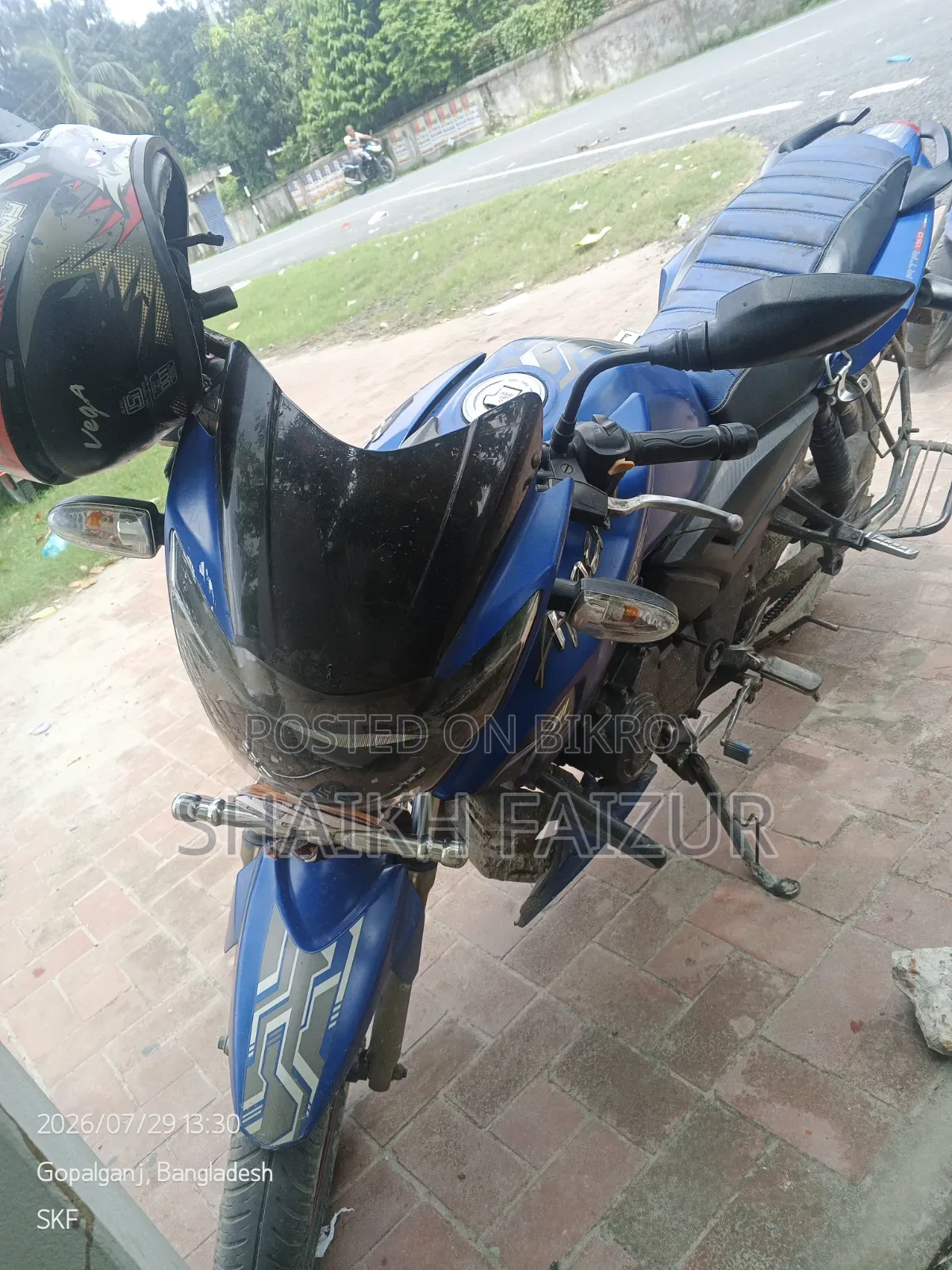 টিভিএস অ্যাপাচি আরটিআর ১৬০ টুভি ২০১৬ নীল