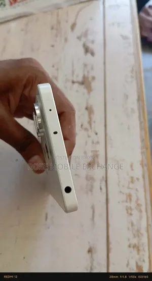 শাওমি ২৫৬ জিবি সাদা