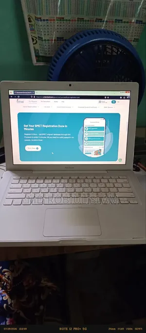 Laptop Apple MacBook 2009 2GB Intel Core 2 Quad HDD 160GB