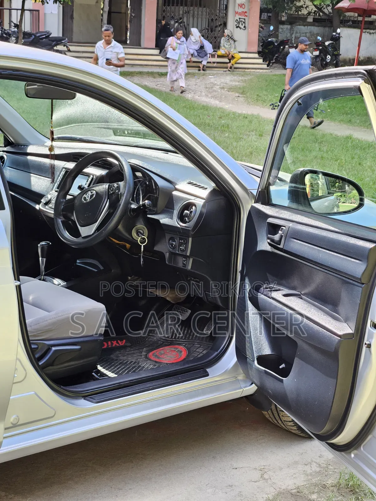 Toyota Axio 2016 Silver