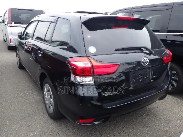 Toyota Axio 2021 Black