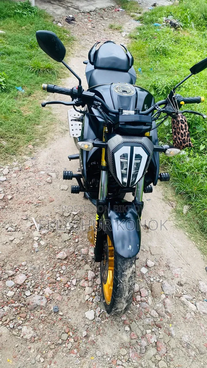 Suzuki Bike 2023 Black