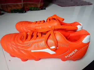Football Boot Size: 40