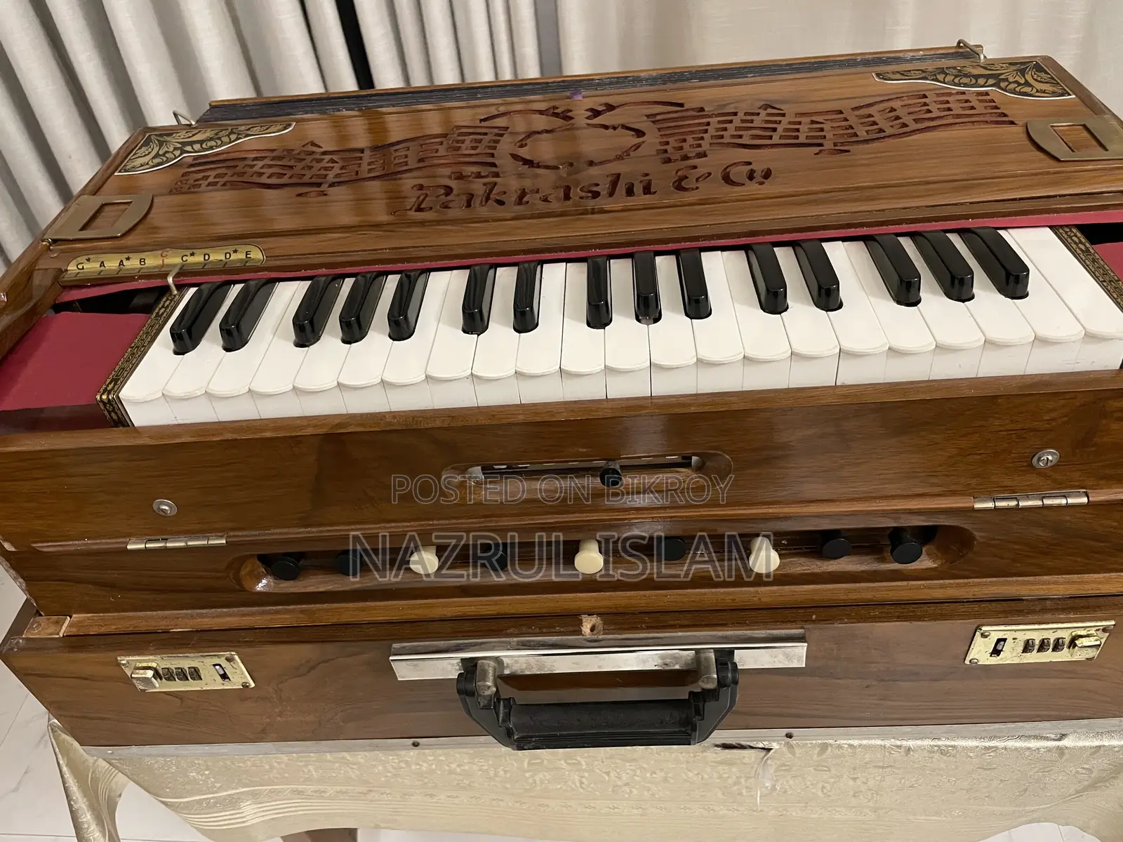 Pakrashi Harmonium Kolkata