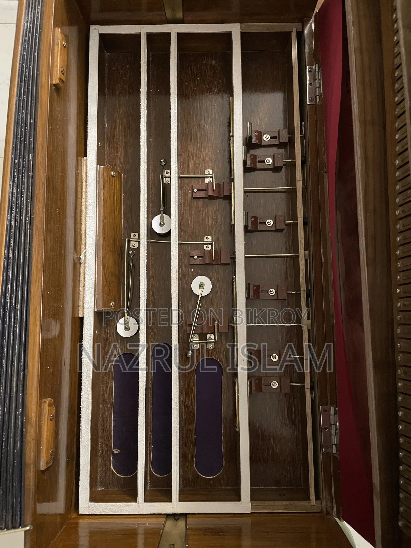 Pakrashi Harmonium Kolkata